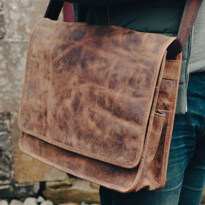15 inch Men's Leather Messenger Bag 2023