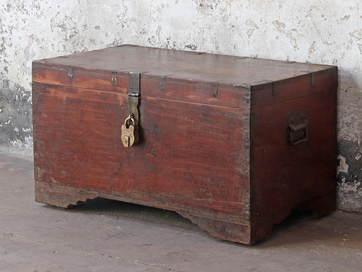 Old Wooden Chest, Vintage chest