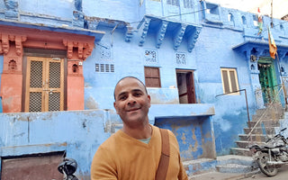 carl in blue street in India