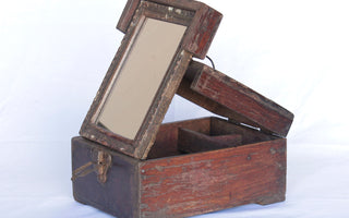 vintage shaving box used as a jewellery box