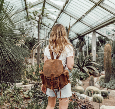 Looking for a Summer Leather Backpack? Our Buying Guide