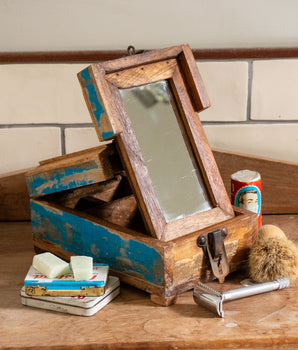 Vintage Style Shaving Box