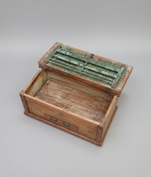 Vintage Coffee Table With Drawer