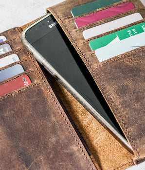 Leather Smartphone Wallet