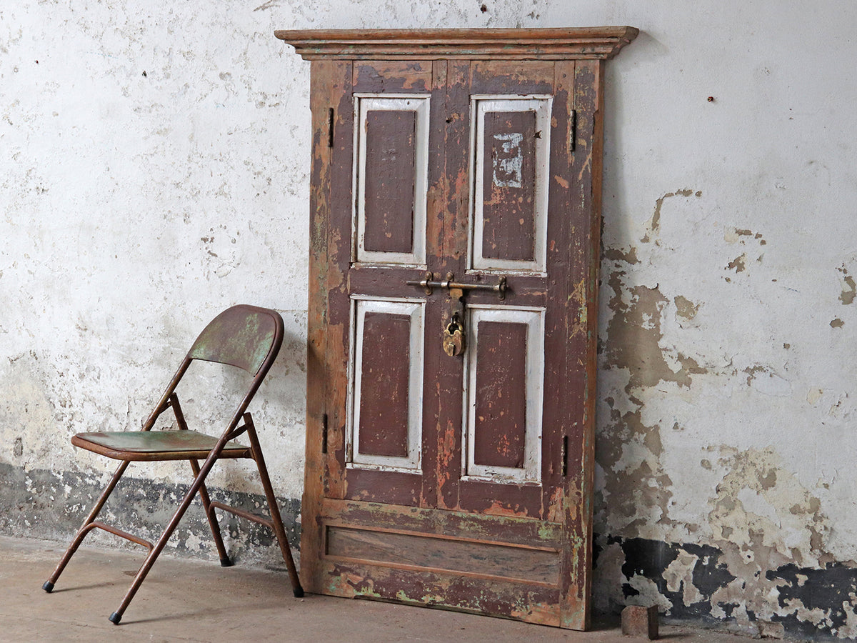 Vintage Brown Window Frame | rustic salvage | Scaramanga