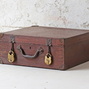 Small Wooden Lockable Box