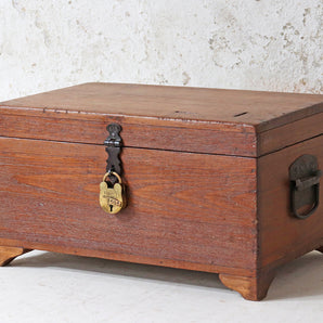 Small Rustic Trinket Chest
