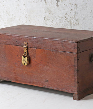 Old Merchant's Chest