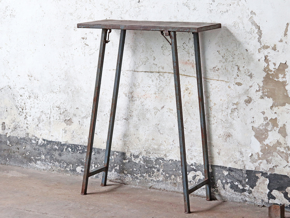 High Small Metal Table Desk Scaramanga High small metal table desk scaramanga