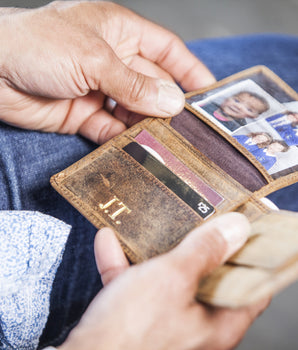 Men's Wallet with Coin Pocket