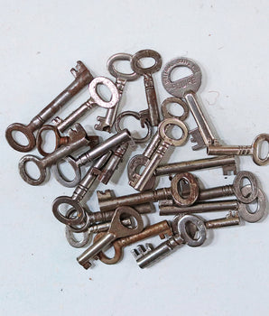 Old Key -  Extra Small
