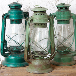 Old Storm Lamp - Green