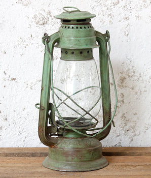 Old Storm Lamp - Green