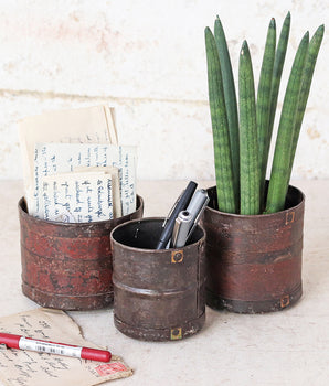 Vintage Style Metal Pots Set of 3