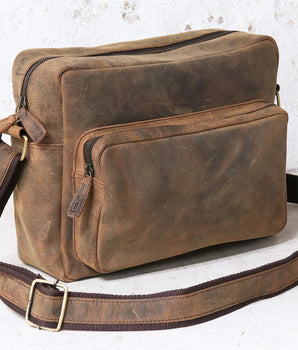 Women's Retro Leather Shoulder Bag