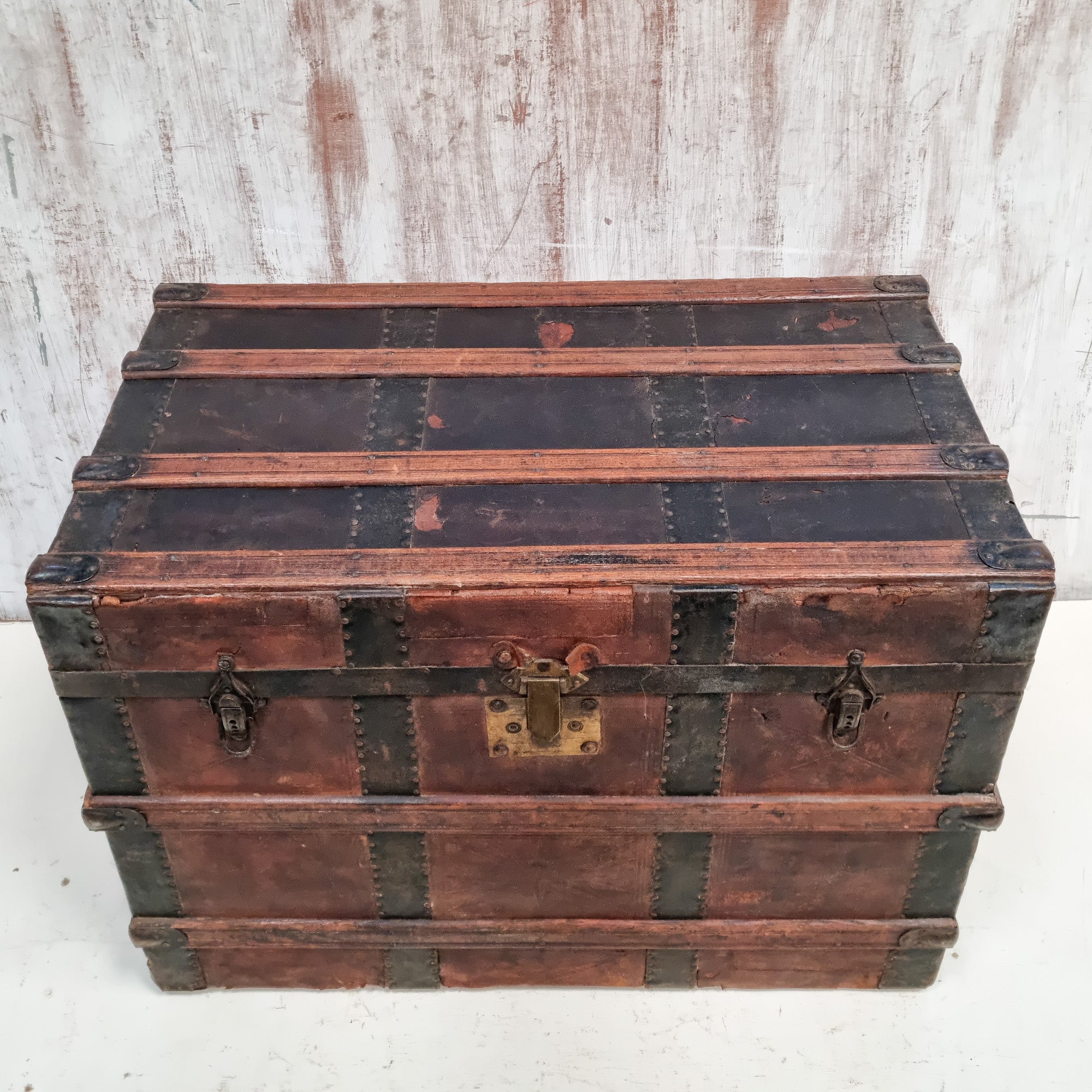 Travel Trunk Rococo Large Leather Antique Travel Trunk