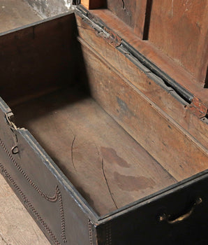 Leather Camphorwood Campaign Chest