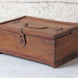 Vintage Indian Box