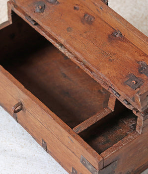 Small Vintage Treasure Chest