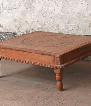 Traditional Etched Bajot Table