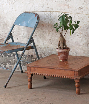 Traditional Etched Bajot Table