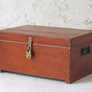 Vintage Storage Chest