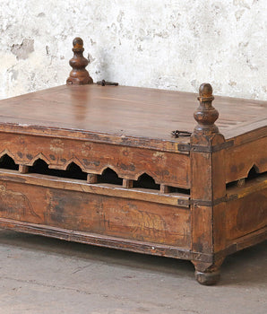 Jhula Vintage Coffee Table